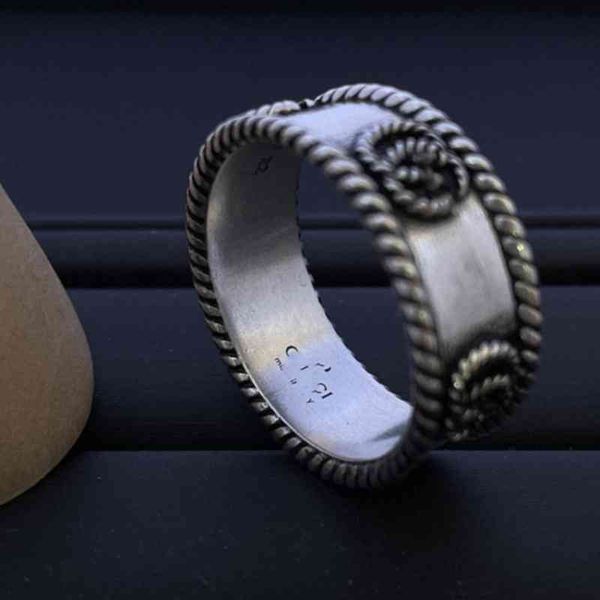 2023 designer new jewelry silver old twisted wire fried dough twist edge hemp rope carving ring personalized fashion hip hop
2023 designer new jewelry silver old twisted wire fried dough twist edge hemp rope carving ring personalized fashion hip hop