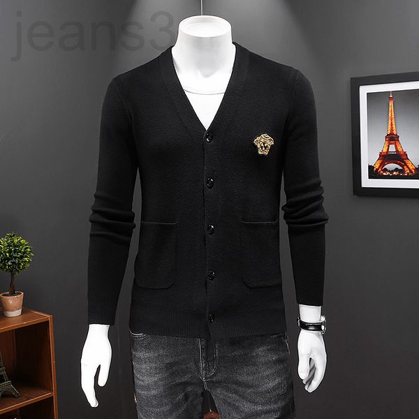 men's sweaters designer straight new style cardigan embroidery coat 2021 winter fashion men's long sleeved sweater 4td5, White;black
men's sweaters designer straight new style cardigan embroidery coat 2021 winter fashion men's long sleeved sweater 4td5, White;black