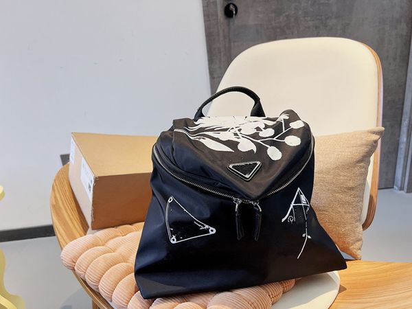 fashion designer backpack bags leather large women shoulder bag women's handbag mini backpacks lady messenger
fashion designer backpack bags leather large women shoulder bag women's handbag mini backpacks lady messenger