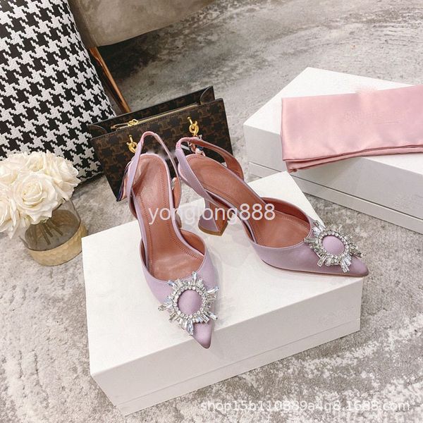 sandals spring and summer sunflower crystal buckle fine heel baotou high s wine cup pointed sandals, Black
sandals spring and summer sunflower crystal buckle fine heel baotou high s wine cup pointed sandals, Black