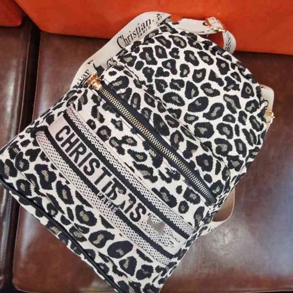 new leopard shoulder bag large capacity single fashion canvas backpack flower bags sale
new leopard shoulder bag large capacity single fashion canvas backpack flower bags sale