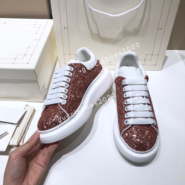 casual shoes new designer ladies sneakers fashion embossed leather classic trendy thick bottom luxury sport chaussures, Black;red
casual shoes new designer ladies sneakers fashion embossed leather classic trendy thick bottom luxury sport chaussures, Black;red