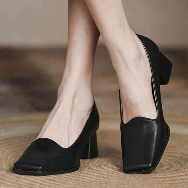 dress shoes british style square toe pumps for women spring 2022 briefs on thick high heels woman solid color working lady 220416, Black
dress shoes british style square toe pumps for women spring 2022 briefs on thick high heels woman solid color working lady 220416, Black