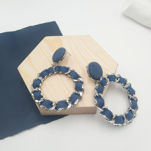 korean style twisted jean stud earrings personality handmade denim torsion chain lace big circle boucle d oreille femme 220716, Golden
korean style twisted jean stud earrings personality handmade denim torsion chain lace big circle boucle d oreille femme 220716, Golden