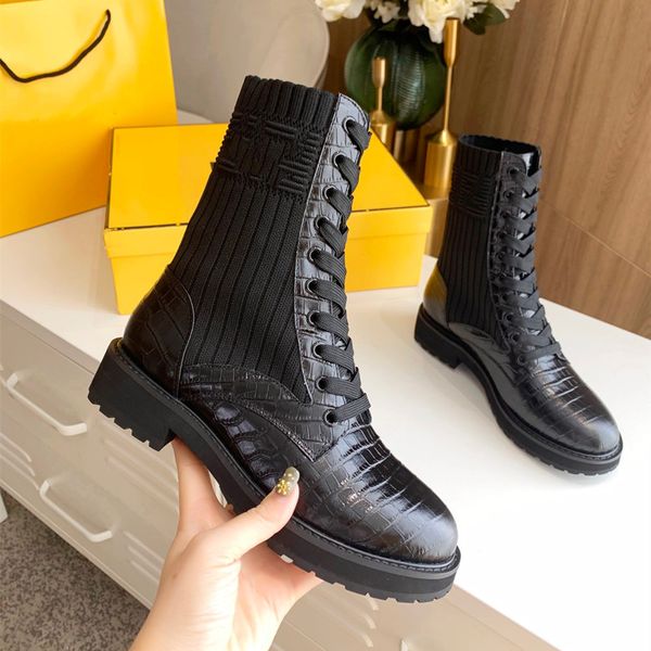 women shoes autumn new genuine leather martin boots round toe lace-up platform short boots punk botas de muize size, Black
women shoes autumn new genuine leather martin boots round toe lace-up platform short boots punk botas de muize size, Black