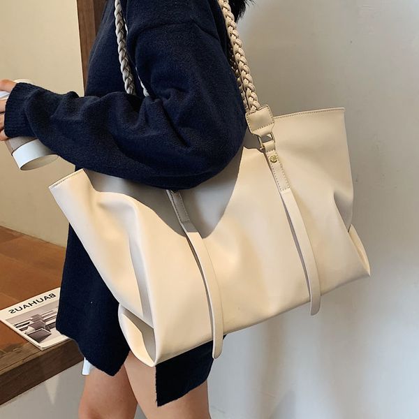 bag female leather new high-capacity autumn winter tote versatile simple shoulder designer fashion casual handbags
bag female leather new high-capacity autumn winter tote versatile simple shoulder designer fashion casual handbags