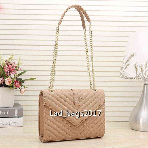 7a+classic women shape flap chain shoulder bags messenger bag cross body handbag satchel crossbody purse cosmetic evening clutch 24cm handba
7a+classic women shape flap chain shoulder bags messenger bag cross body handbag satchel crossbody purse cosmetic evening clutch 24cm handba