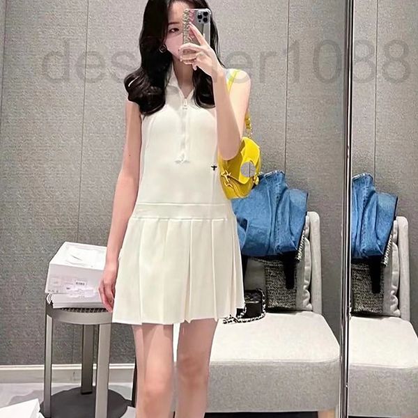 women's jumpsuits & rompers designer knitted polo neck women's dress sleeveless vest short skirt age reduction college style pleat, Black;white
women's jumpsuits & rompers designer knitted polo neck women's dress sleeveless vest short skirt age reduction college style pleat, Black;white