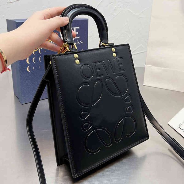bag 2023 designer loevve evening bags saddle handbag embroidery canvas female handbags underarm pa4x
bag 2023 designer loevve evening bags saddle handbag embroidery canvas female handbags underarm pa4x