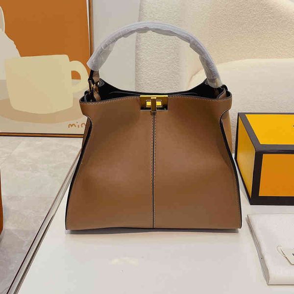 shopping bags shoulder bucket woman classic leather handbag women designer handbags shoppers tote crossbody purses 220622
shopping bags shoulder bucket woman classic leather handbag women designer handbags shoppers tote crossbody purses 220622