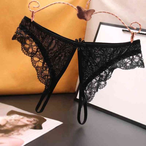 thong panties for women transparent mesh lace underwear low-waist split crotchless pant breathable floral erotic lingeries w220324, Red;black
thong panties for women transparent mesh lace underwear low-waist split crotchless pant breathable floral erotic lingeries w220324, Red;black