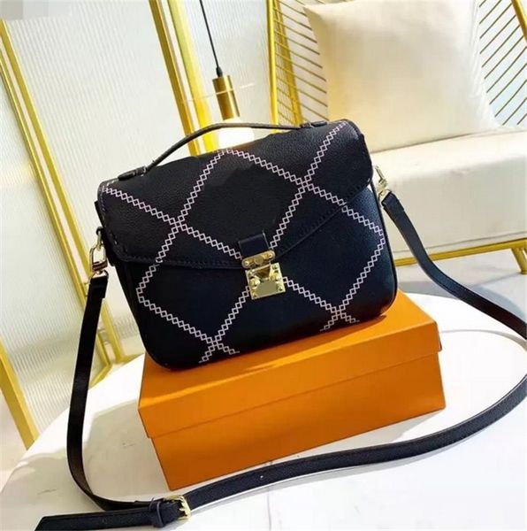 luxury designer zuolan sunset bag classic latest color women shoulder bags chain handbag toothpick pattern leather womens cross body handbag
luxury designer zuolan sunset bag classic latest color women shoulder bags chain handbag toothpick pattern leather womens cross body handbag