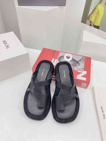 slippers the thick soled slippers women's spring and summer net red ins wear beach lazy sals fashionable open toe heightening shoes, Black
slippers the thick soled slippers women's spring and summer net red ins wear beach lazy sals fashionable open toe heightening shoes, Black