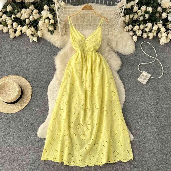 casual dresses 2022 summer korean version medium length hollow out embroidery v-neck solid color suspender dress women's small fresh sk, Black;gray
casual dresses 2022 summer korean version medium length hollow out embroidery v-neck solid color suspender dress women's small fresh sk, Black;gray