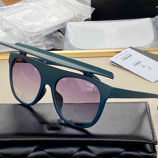 2022 factory wholesale model early spring weiting's same style hat purpose flip men's brim sunglasses, White;black
2022 factory wholesale model early spring weiting's same style hat purpose flip men's brim sunglasses, White;black