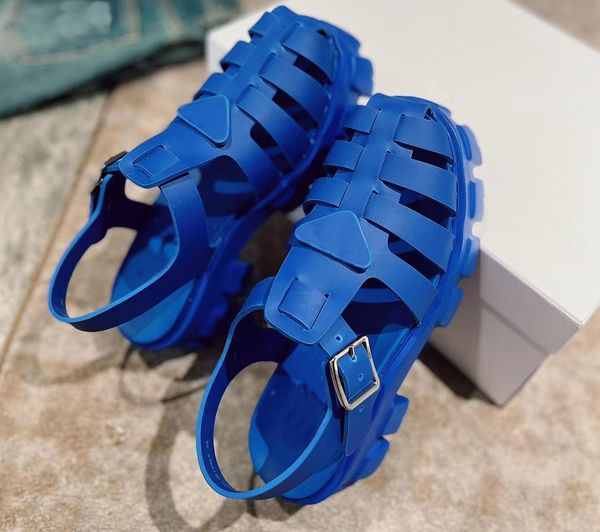 woman sandals slippers monolith cloudbust thunder luxury slides summer flat trendy leather rubber sandal mens beach slide tory v2, Black
woman sandals slippers monolith cloudbust thunder luxury slides summer flat trendy leather rubber sandal mens beach slide tory v2, Black