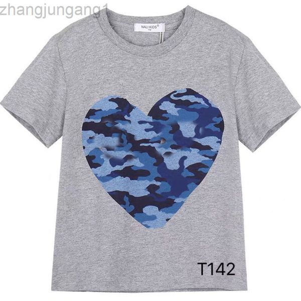 22ss designer cdgs t-shirt play short sve embroidery love hearts loose and versatile slim men tshirts for mens fashions and women casual spo, White;black
22ss designer cdgs t-shirt play short sve embroidery love hearts loose and versatile slim men tshirts for mens fashions and women casual spo, White;black