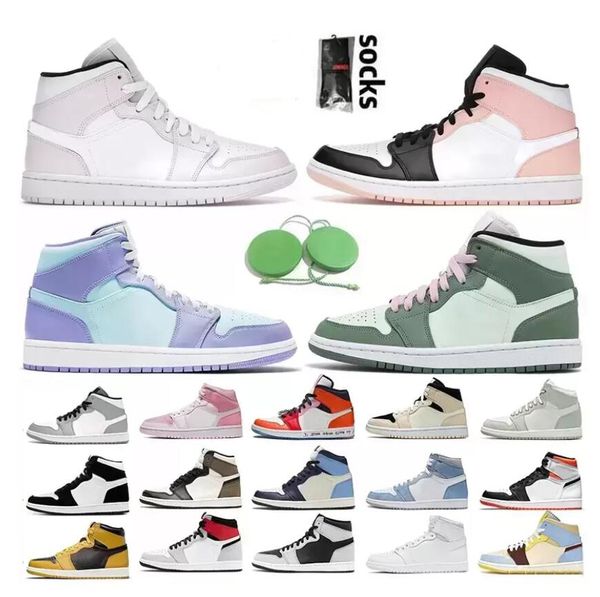 shoes casual jumpman 1 1s high mid barely rose dutch green crimson tint toe purple pulse white off maison chateau
shoes casual jumpman 1 1s high mid barely rose dutch green crimson tint toe purple pulse white off maison chateau