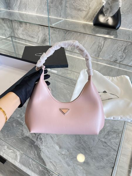 ladies luxury designer evening bags wedding party handbag leather metal triangle shoulder crossbody bag
ladies luxury designer evening bags wedding party handbag leather metal triangle shoulder crossbody bag