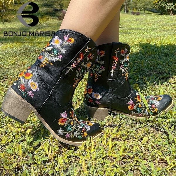 bonjomarisa brand fashion pointed toe western boots for women chunky embroidery casual walking work 220813, Black
bonjomarisa brand fashion pointed toe western boots for women chunky embroidery casual walking work 220813, Black