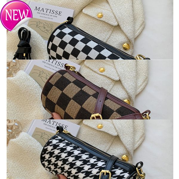 50% net cylinder 2022 new fashion style women's single shoulder lattice backpack female luxury designer handbags
50% net cylinder 2022 new fashion style women's single shoulder lattice backpack female luxury designer handbags