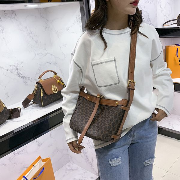 designer bags women's shoulder bag personality trend large capacity mother and son high sense temperament armpit hand
designer bags women's shoulder bag personality trend large capacity mother and son high sense temperament armpit hand