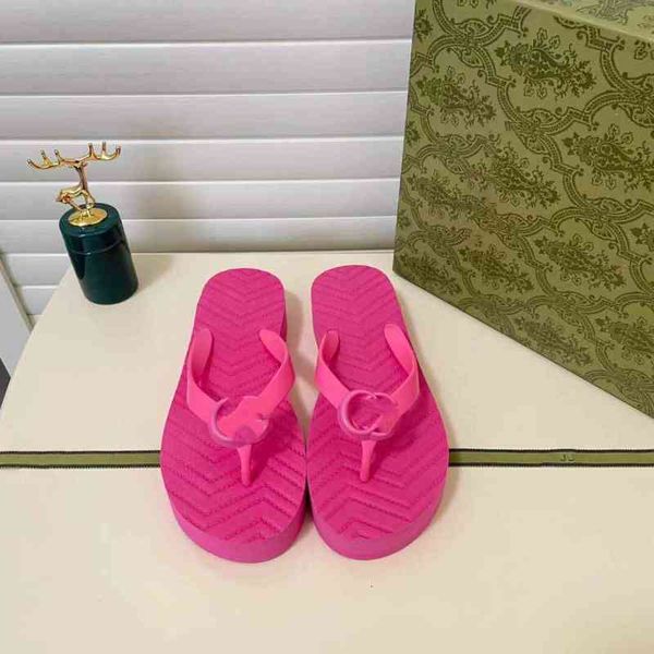 2022 clip foot thick bottom slippers herringbone flat jelly women evc beach lovers men's and women's vacation, Black
2022 clip foot thick bottom slippers herringbone flat jelly women evc beach lovers men's and women's vacation, Black