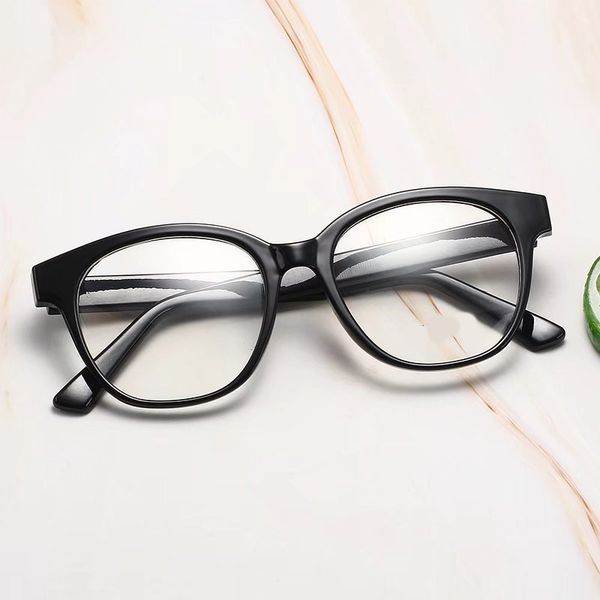 luxury new brand polarized sun glasses men women pilot sunglasses uv400 eyewear glasses metal frame polaroid lens with box, White;black
luxury new brand polarized sun glasses men women pilot sunglasses uv400 eyewear glasses metal frame polaroid lens with box, White;black
