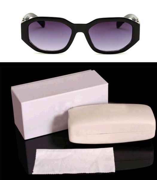 summer woman fashion outdoor travel wind sunglasses gradient glass driving sun glasses lady small irregular frame beach protection eyewear w, White;black
summer woman fashion outdoor travel wind sunglasses gradient glass driving sun glasses lady small irregular frame beach protection eyewear w, White;black