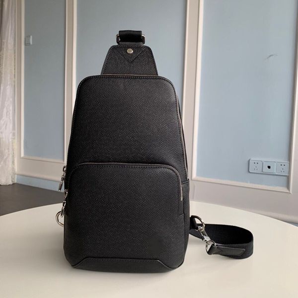 luxury men's and women's fashion classic chest bag 
luxury men's and women's fashion classic chest bag