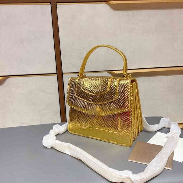 shoulder bag handbag women tote brand evening premium crossbody classic messenger folding flip fashion designer wallet 1123
shoulder bag handbag women tote brand evening premium crossbody classic messenger folding flip fashion designer wallet 1123