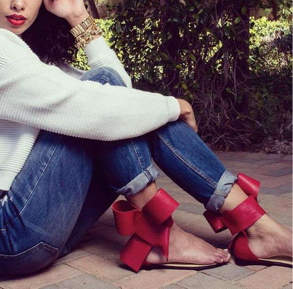 2018 oversized bow large flowers thong clip toe flat heel open toe sandals ankle strap fashion classic runway streetwear shoes mkz, Black
2018 oversized bow large flowers thong clip toe flat heel open toe sandals ankle strap fashion classic runway streetwear shoes mkz, Black