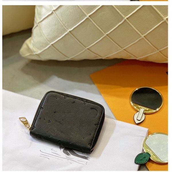 french paris letter buckle women wallets designer plaid ladies zipper clutch bag brand female multi-card coin purse wallets card holders sto, Red;black
french paris letter buckle women wallets designer plaid ladies zipper clutch bag brand female multi-card coin purse wallets card holders sto, Red;black