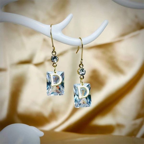 20% off 2022 jewelry new fangtang temperament earrings sifang laicai silver needle anti sensitivity inlaid zirconium real gold electroplatin, Golden
20% off 2022 jewelry new fangtang temperament earrings sifang laicai silver needle anti sensitivity inlaid zirconium real gold electroplatin, Golden