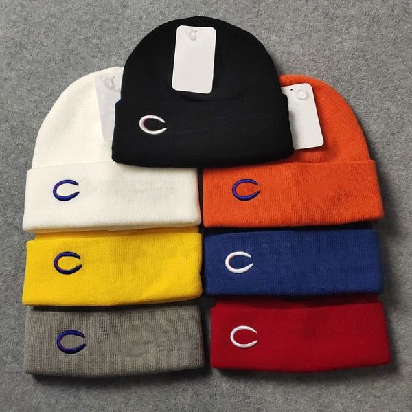 new wholesale fashion designer beanie knitted hat for men women many color couple outdoor casual skull caps with dust bag high quality, Blue;gray
new wholesale fashion designer beanie knitted hat for men women many color couple outdoor casual skull caps with dust bag high quality, Blue;gray