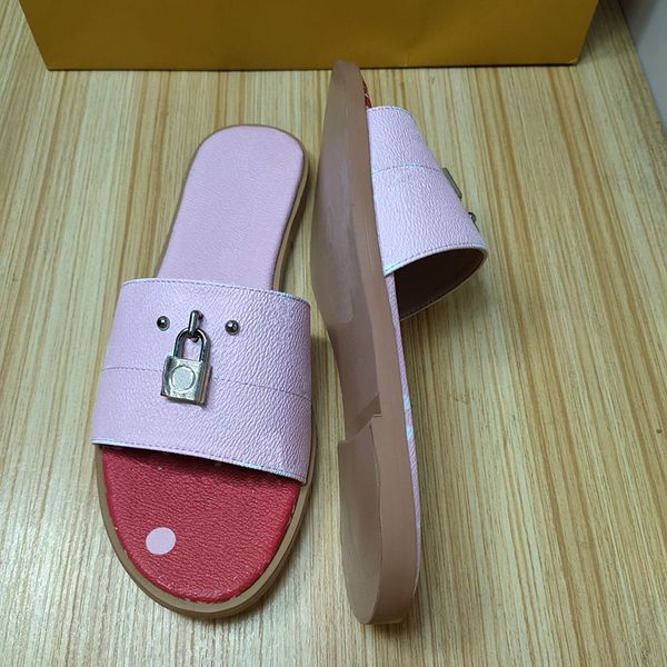 designer slippers women slides latest sandals summer lock it flat mule size 35-42 model hy02, Black
designer slippers women slides latest sandals summer lock it flat mule size 35-42 model hy02, Black