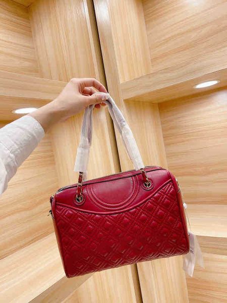 bags women print handbag shoulder leather luxury designer brand tory designer crossbody female purses trendy design handbag zhouzhoubao123 f
bags women print handbag shoulder leather luxury designer brand tory designer crossbody female purses trendy design handbag zhouzhoubao123 f