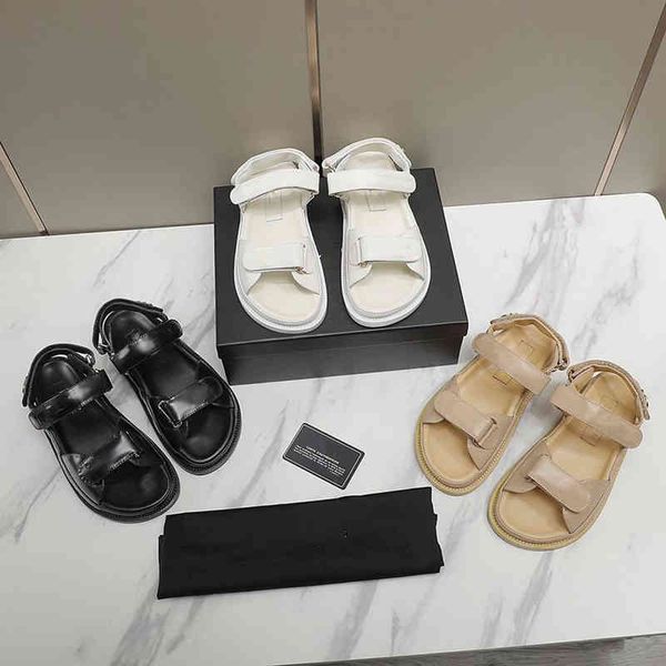 sandals with women's retro casual shoes no padding buckle match everything summer, Black 
sandals with women's retro casual shoes no padding buckle match everything summer, Black