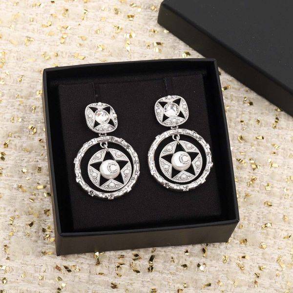 2022 charm dangle drop earring with diamond and round shape for women wedding jewelry gift have box stamp ps4256a, Silver
2022 charm dangle drop earring with diamond and round shape for women wedding jewelry gift have box stamp ps4256a, Silver