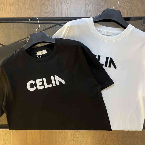family 2022 spring and summer new couple style towel embroidery leisure round neck short sleeve t-shirt for men, White
family 2022 spring and summer new couple style towel embroidery leisure round neck short sleeve t-shirt for men, White