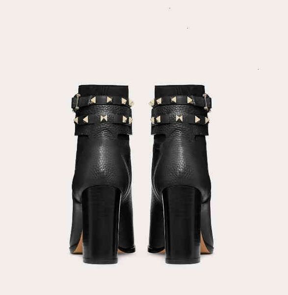 wine-red,black calfskin leather elegant women rock stud ankle boot luxurious brand rocks high heels party wedding ncwy
wine-red,black calfskin leather elegant women rock stud ankle boot luxurious brand rocks high heels party wedding ncwy
