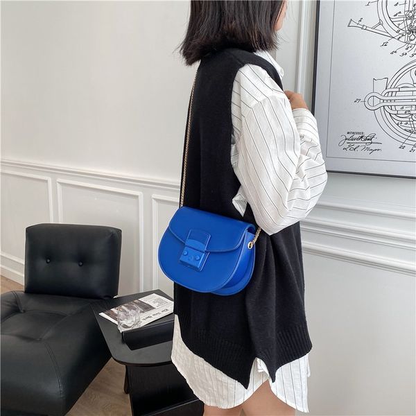 2022 new women's bag pu leather fashion shoulder bags for female trendy personality crossbody bag solid color dating shopper
2022 new women's bag pu leather fashion shoulder bags for female trendy personality crossbody bag solid color dating shopper