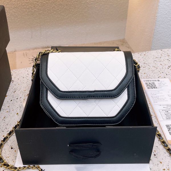 famous brand flap mini crossbody bags genuine leather patchwork classic handbags gold-tone metal chains diamond quilting bag luxury designer
famous brand flap mini crossbody bags genuine leather patchwork classic handbags gold-tone metal chains diamond quilting bag luxury designer
