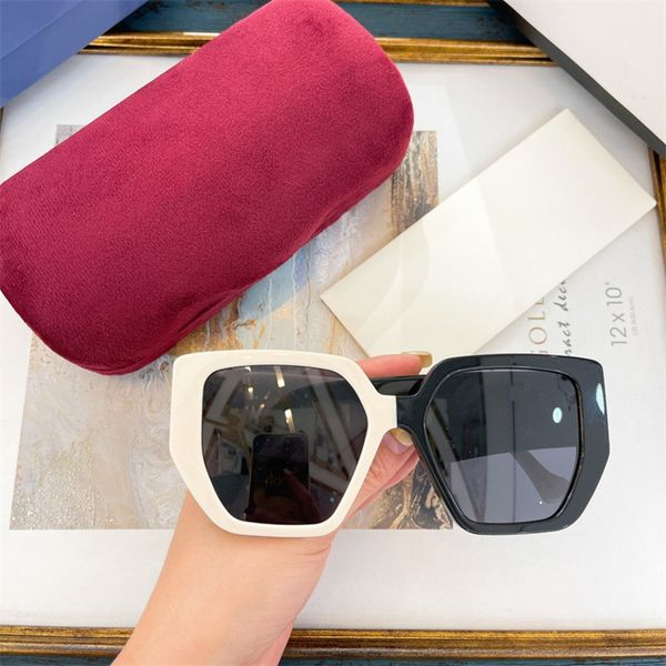 sunglasses 's net red color matching generous frame sunglasses and the same fashion plate gg0956, White;black
sunglasses 's net red color matching generous frame sunglasses and the same fashion plate gg0956, White;black