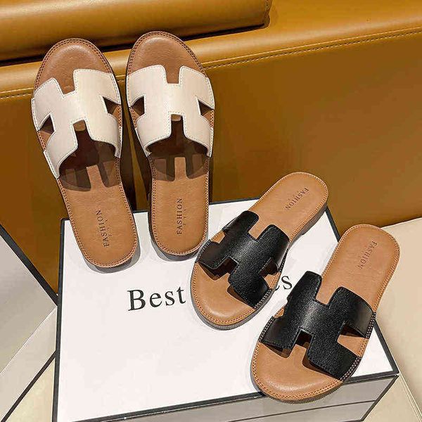 leather cowband soft sole maier slippers women wear 2022 ins net red beach resort shoes in summer, Black
leather cowband soft sole maier slippers women wear 2022 ins net red beach resort shoes in summer, Black