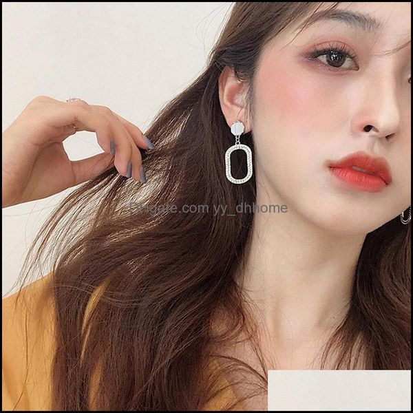 charm earrings jewelry hollow rec ear studs sun flower rhinestone crystal alloy gold sier plating women eardrop 2 4sfc l2 drop delivery 2021, Golden
charm earrings jewelry hollow rec ear studs sun flower rhinestone crystal alloy gold sier plating women eardrop 2 4sfc l2 drop delivery 2021, Golden