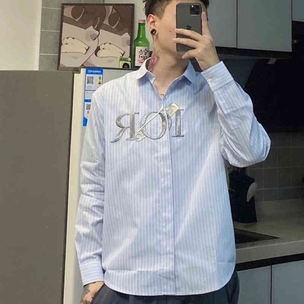 shirts autumn winter new couple stripe lock embroidery long sleeve shirt men's and women's casual top, White
shirts autumn winter new couple stripe lock embroidery long sleeve shirt men's and women's casual top, White