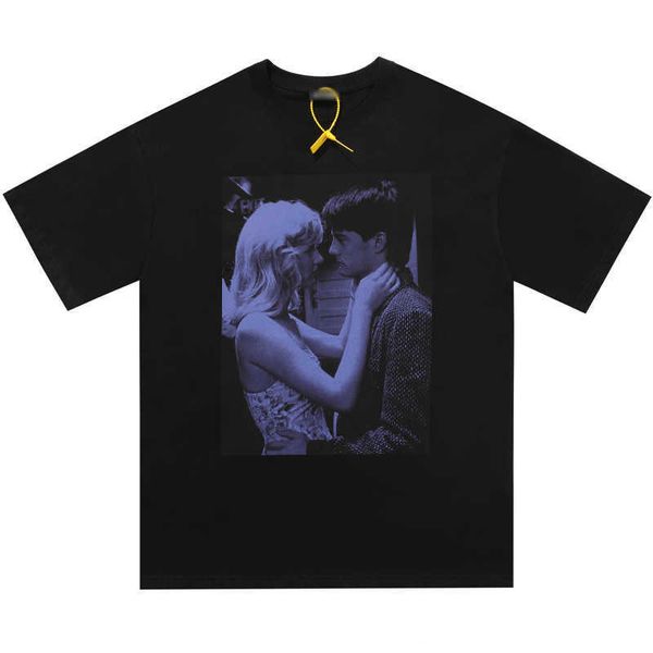 li zhien iu same raf simons blue character poster print fashion short sleeve loose t-shirt, White;black
li zhien iu same raf simons blue character poster print fashion short sleeve loose t-shirt, White;black