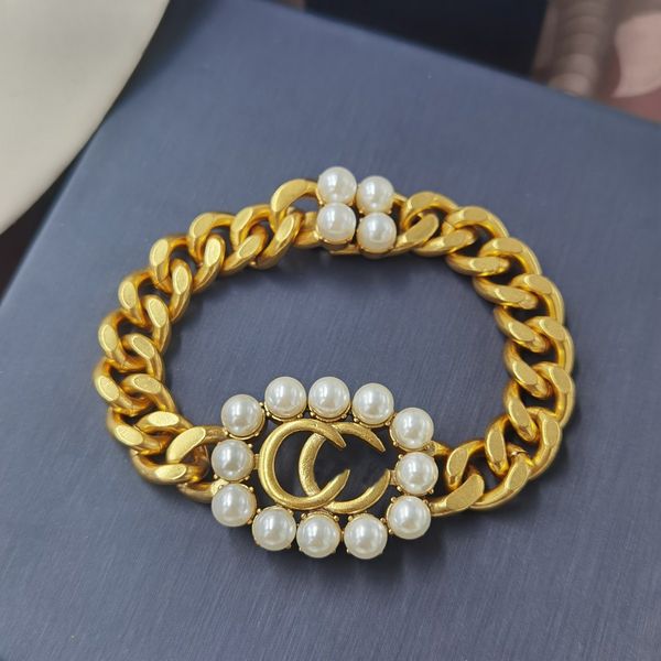 ggity quality high bracelet necklace ear studs brooch hair clip set gorgeous bridal wedding earrings personality design ladies accessories p, Black
ggity quality high bracelet necklace ear studs brooch hair clip set gorgeous bridal wedding earrings personality design ladies accessories p, Black