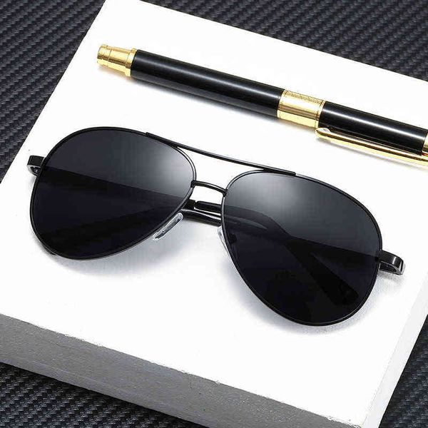 new fancy fashion men's and women's fashion street shooting sunglasses personality cool optical glass ksdk, White;black
new fancy fashion men's and women's fashion street shooting sunglasses personality cool optical glass ksdk, White;black